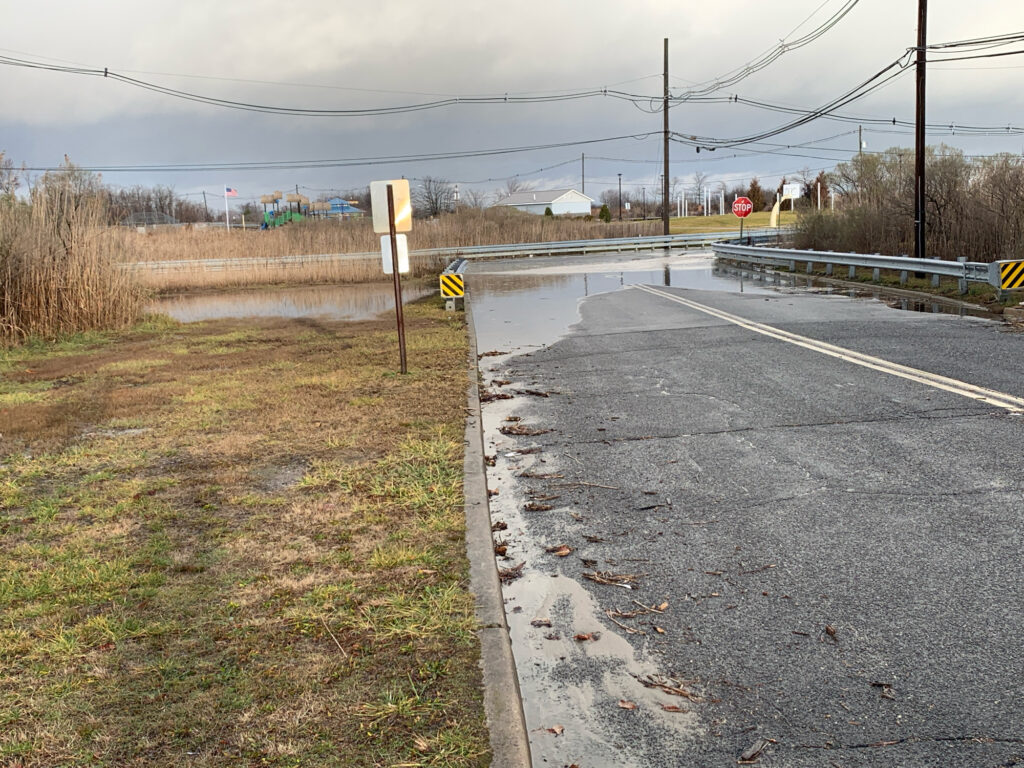 a road with water on the side (MyCoast AI)