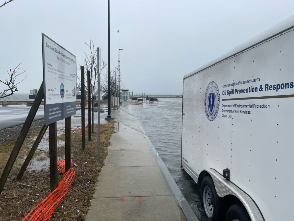 a truck parked on the side of a road (MyCoast AI)