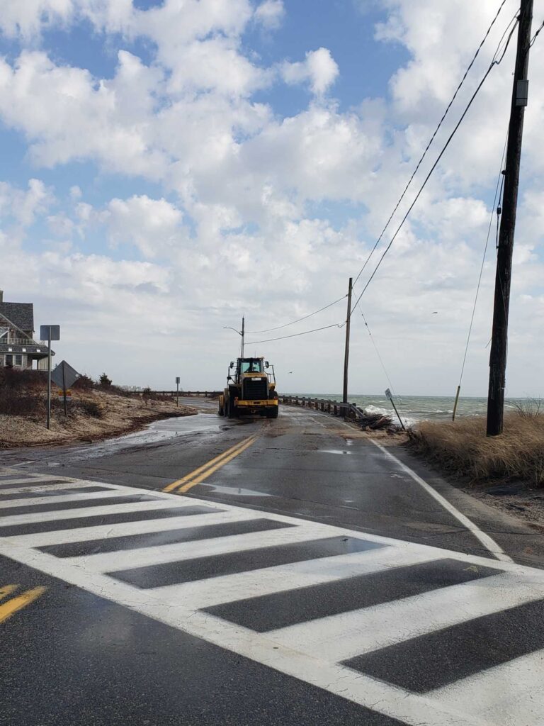 a bus driving down a road (MyCoast AI)