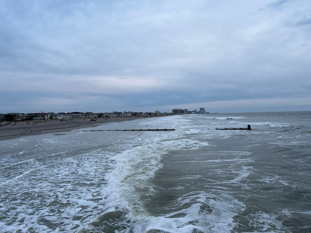 a body of water with waves (MyCoast AI)