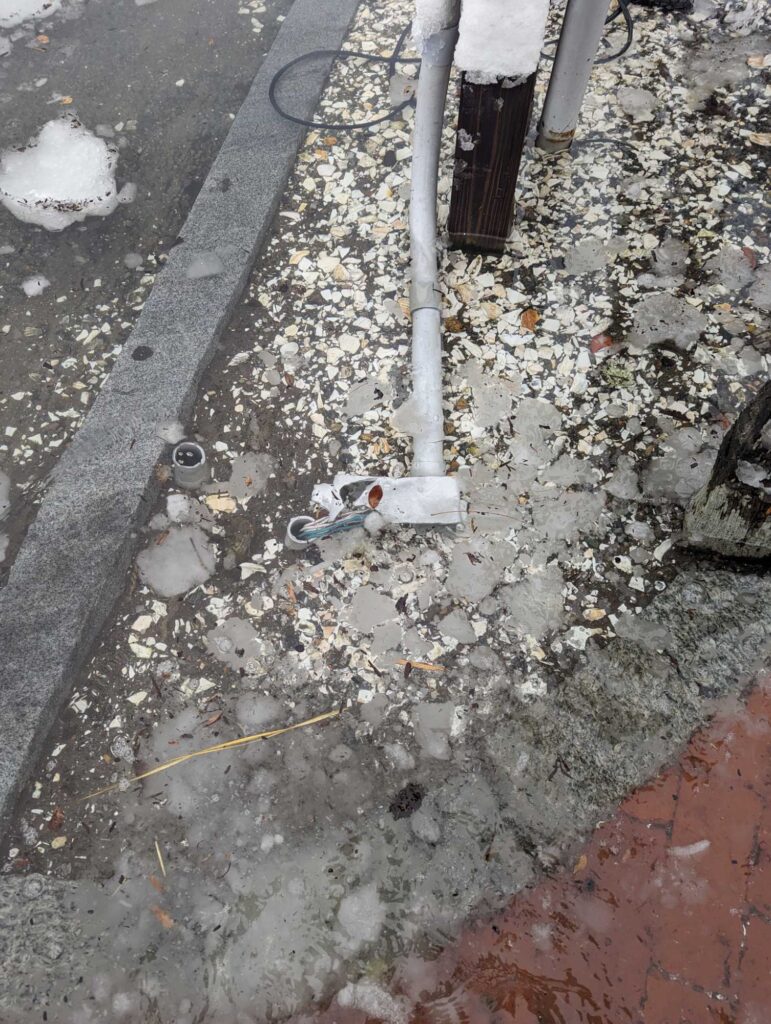 a broken pipe on the ground (MyCoast AI)