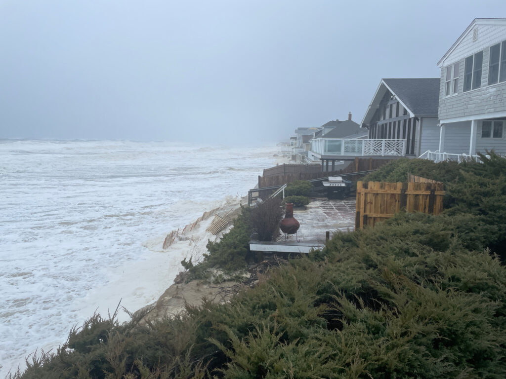 a beach with houses along it (MyCoast AI)