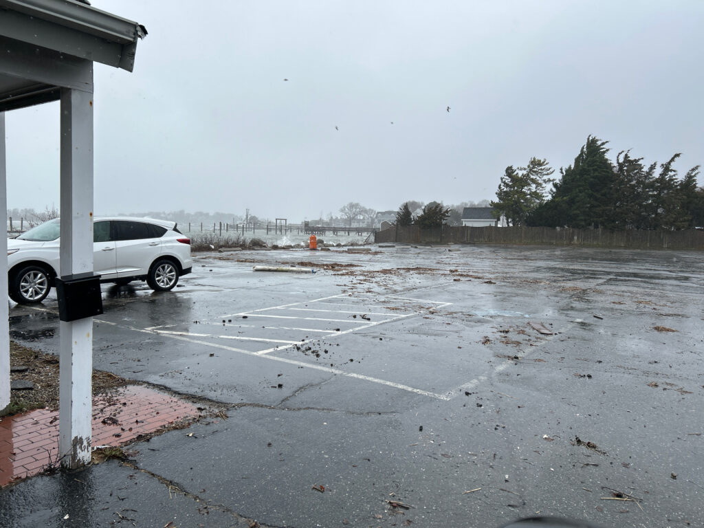 a car parked in a flooded area (MyCoast AI)