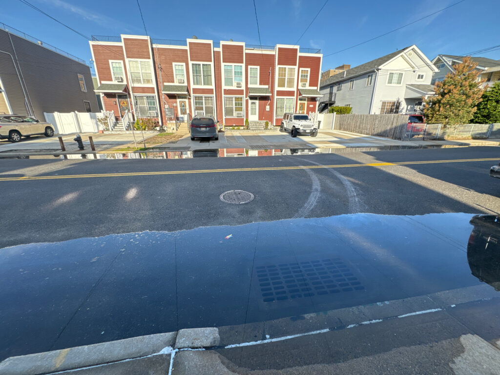 a parking lot in front of a building (MyCoast AI)