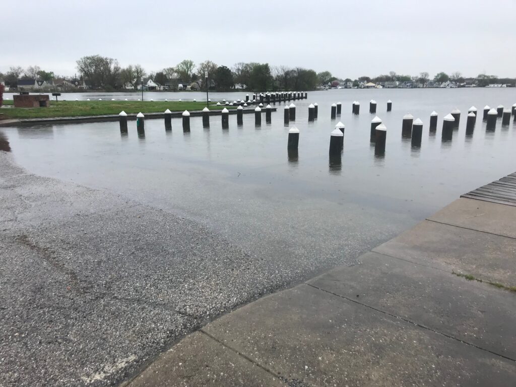 a large body of water (MyCoast AI)