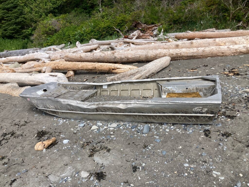a boat on the ground (MyCoast AI)
