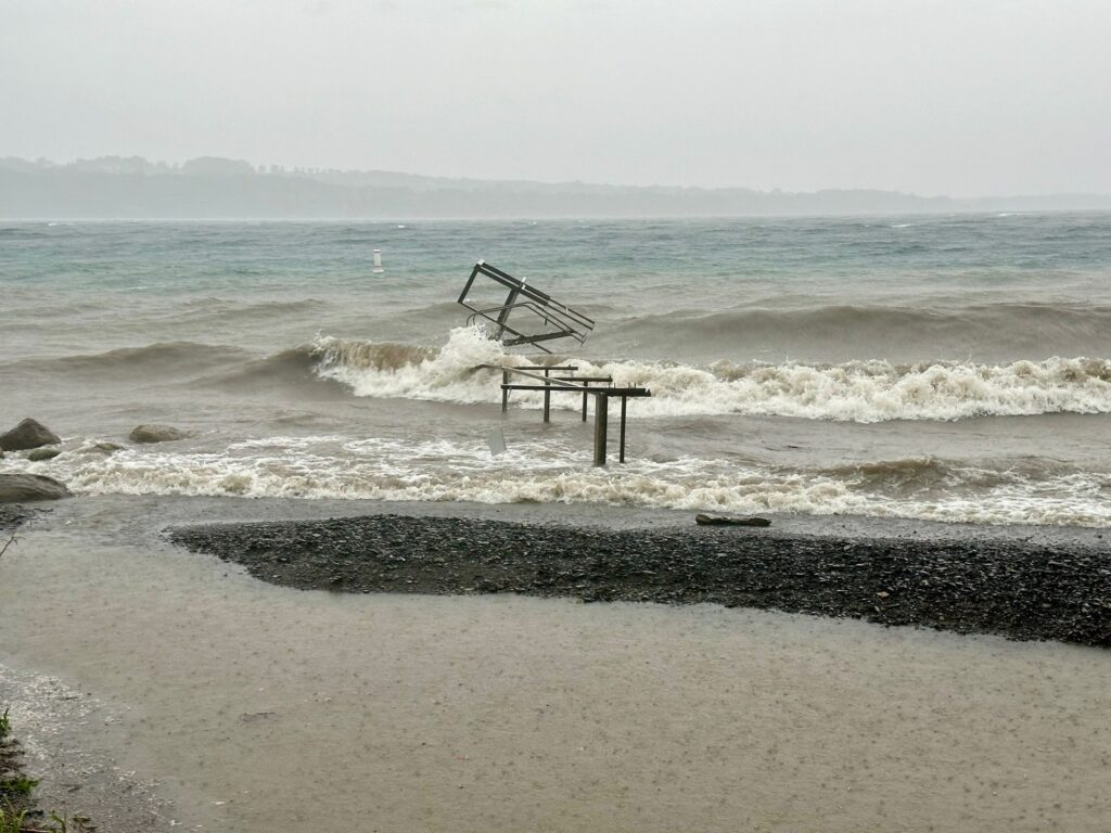 a structure on a beach (MyCoast AI)