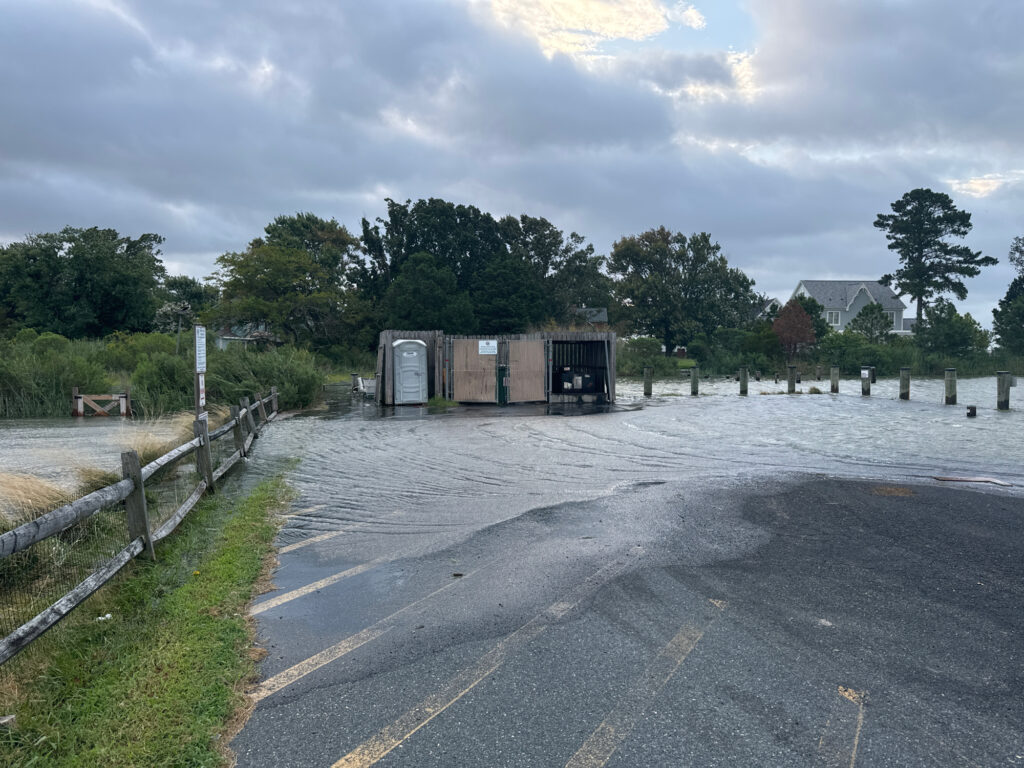 a road with water on the side (MyCoast AI)