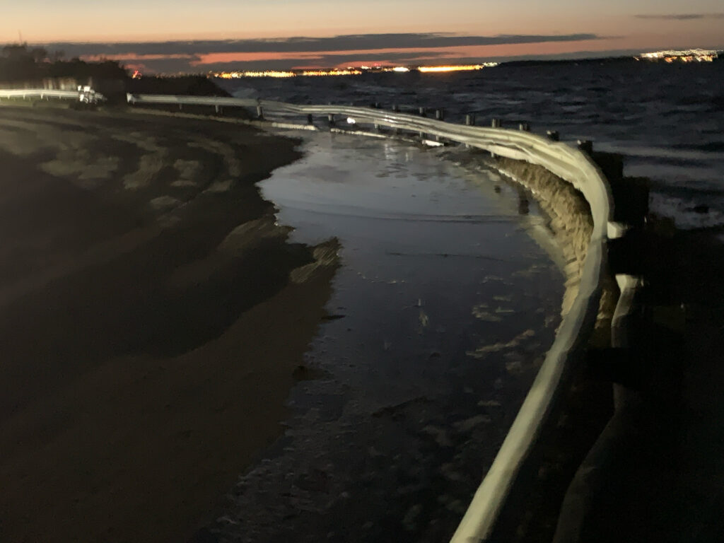 a long road with water on the side (MyCoast AI)