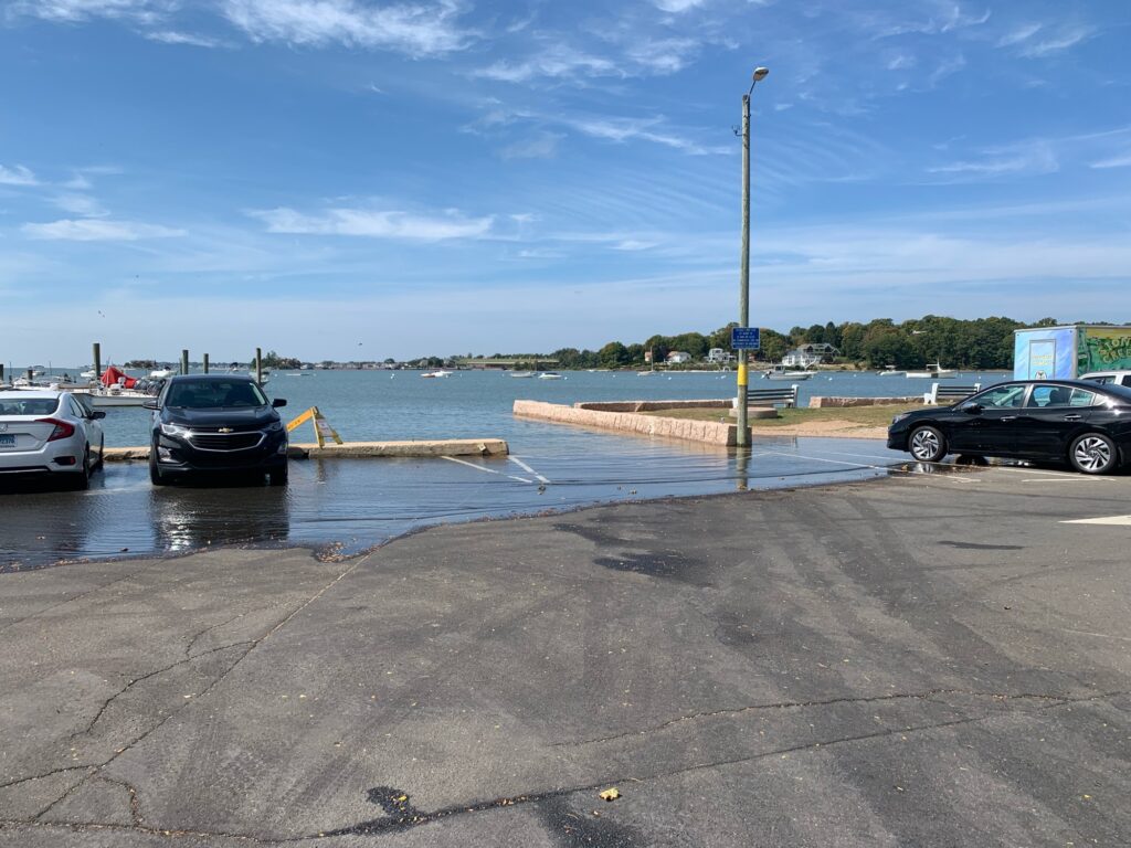 cars parked in a parking lot (MyCoast AI)
