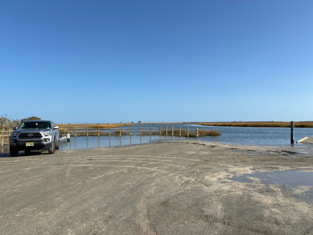 a car parked on a beach (MyCoast AI)