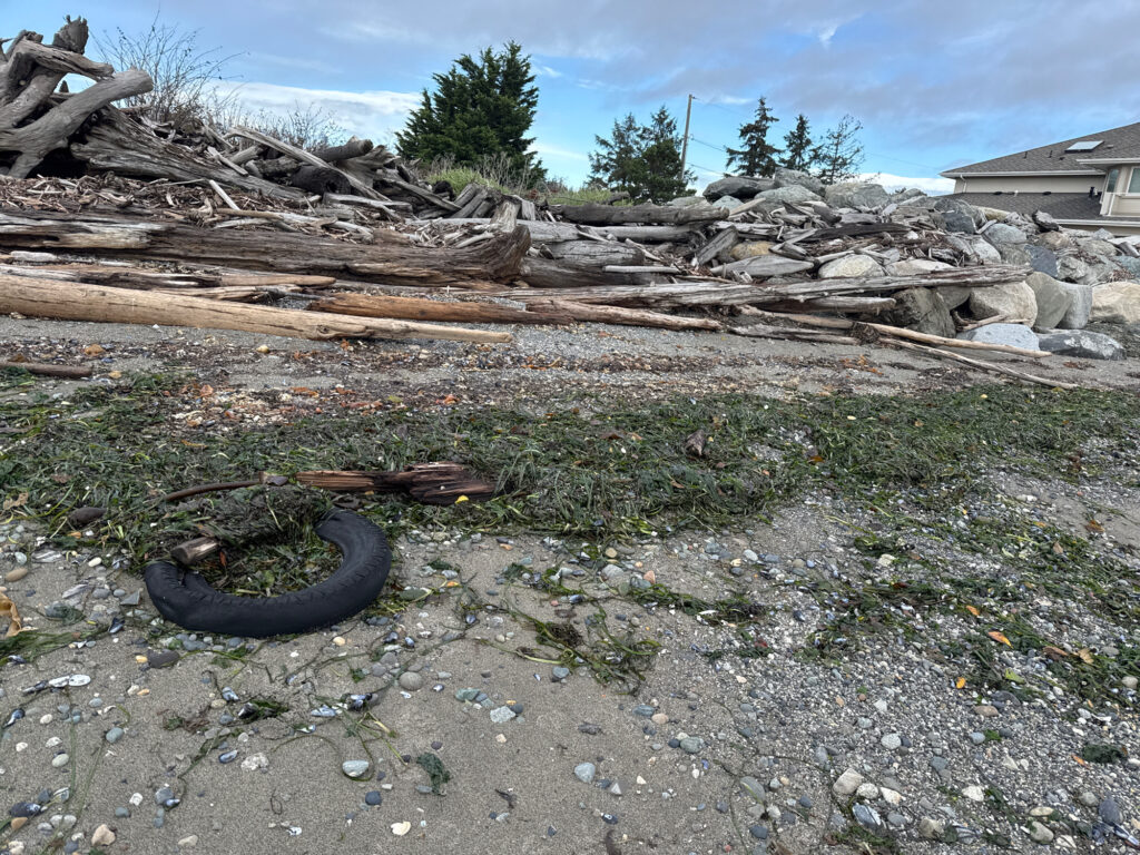 a tire on the ground (MyCoast AI)