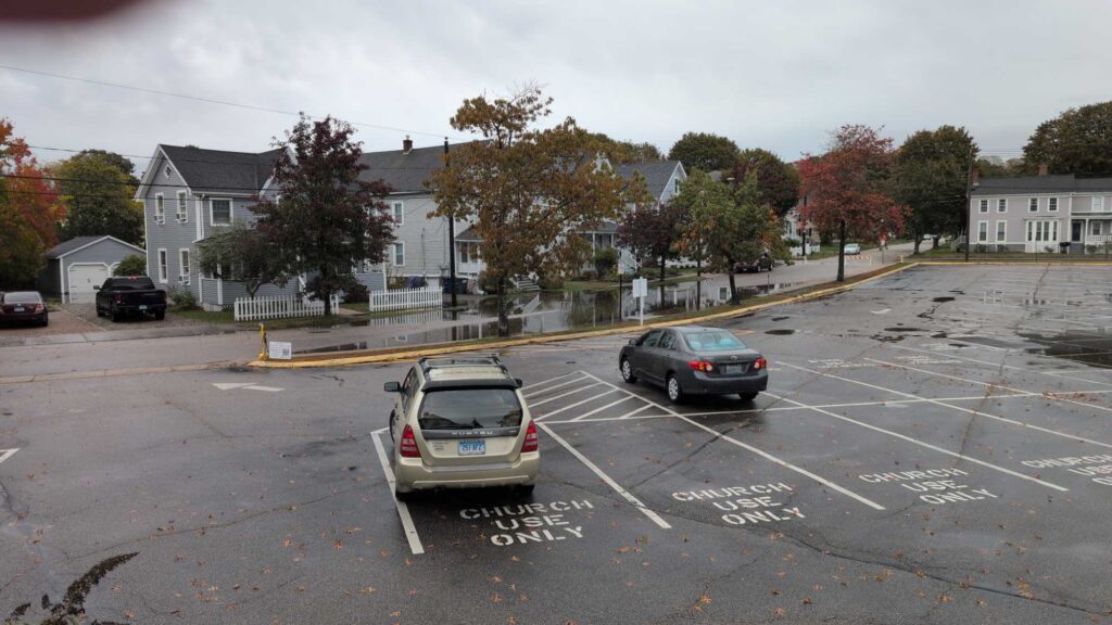 a group of cars parked in a parking lot (MyCoast AI)