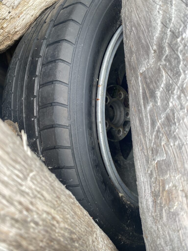 a close up of a tire (MyCoast AI)